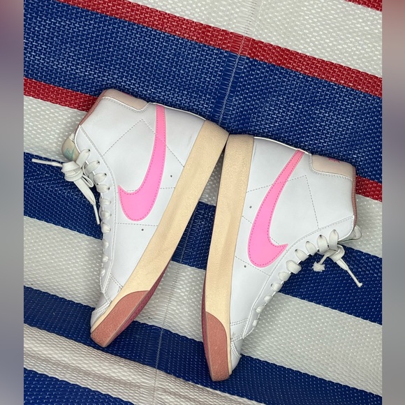 🎉✨ THROWBACK - Nike Blazer Mid '77 GS Guava Ice/Jade Summit White Sneakers 4.5 Y - Picture 12 of 17